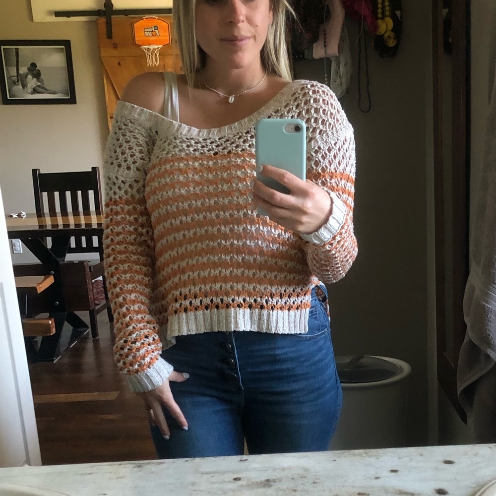 ROXY- Fall/spring off the shoulder sweater